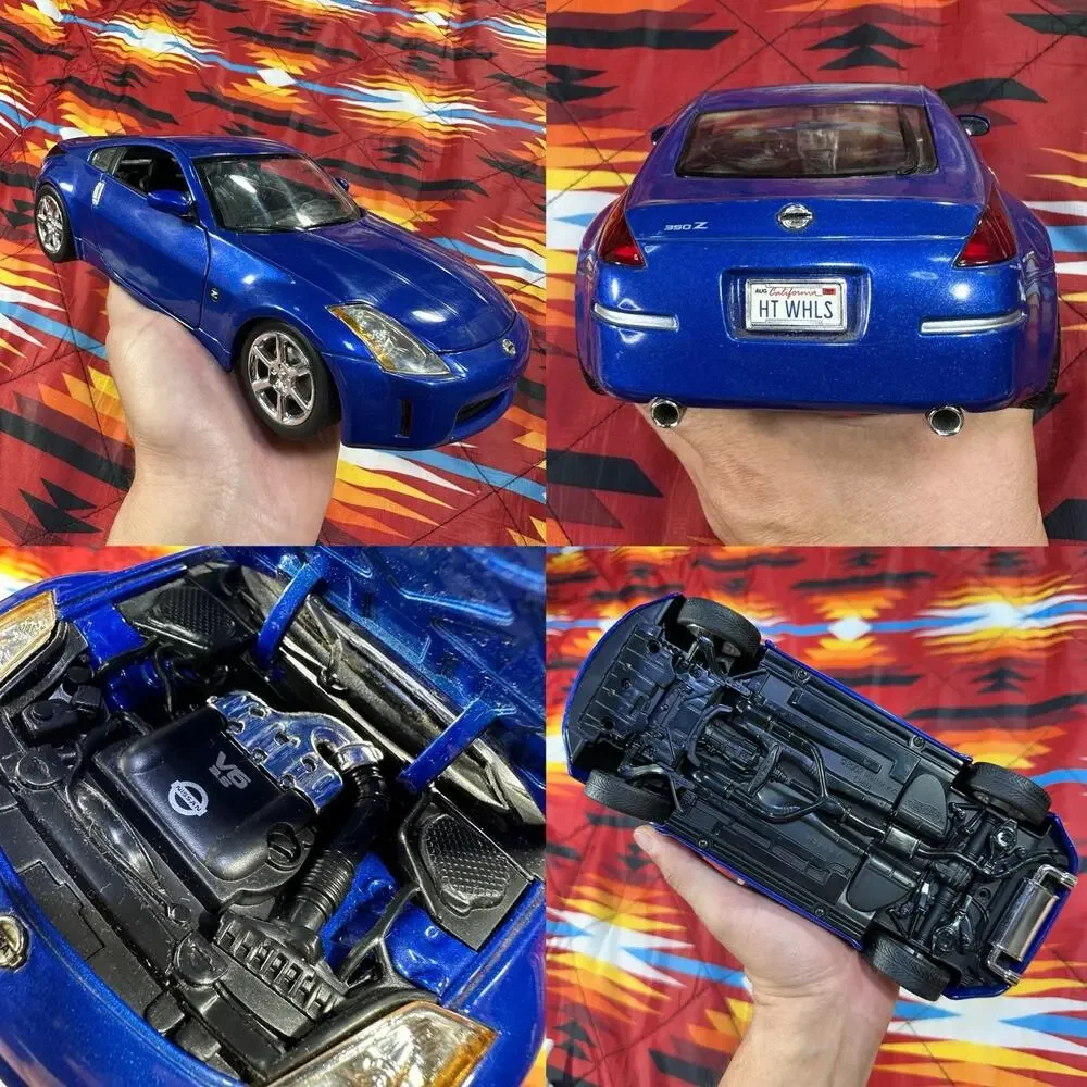 Hot Wheels Nissan Z Blue 1:18 Scale 2002 Diecast Car 350z Chrome Wheels & Engine